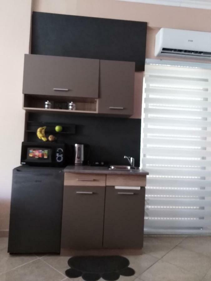 Apartmani Stefan Paralía Exteriör bild